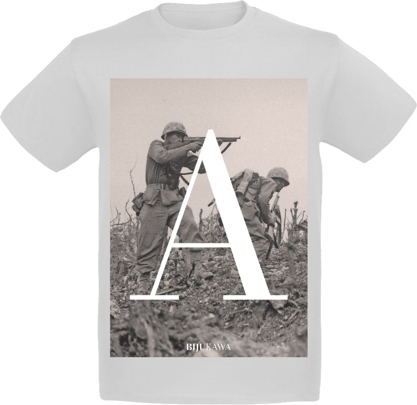wAr T-Shirt